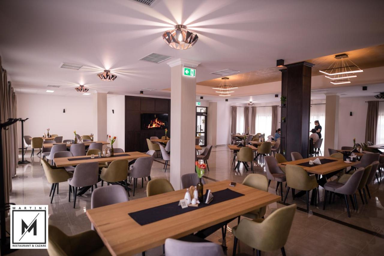 Martini Restaurant & Cazare Sebesel Luaran gambar